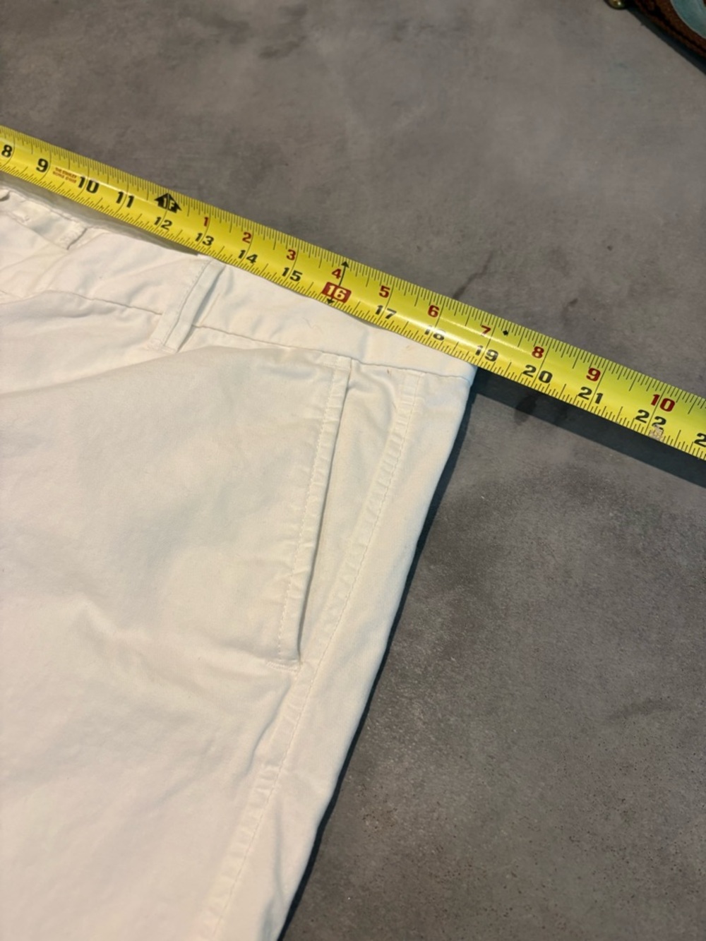 GAP  Capris - Picture 3 of 7